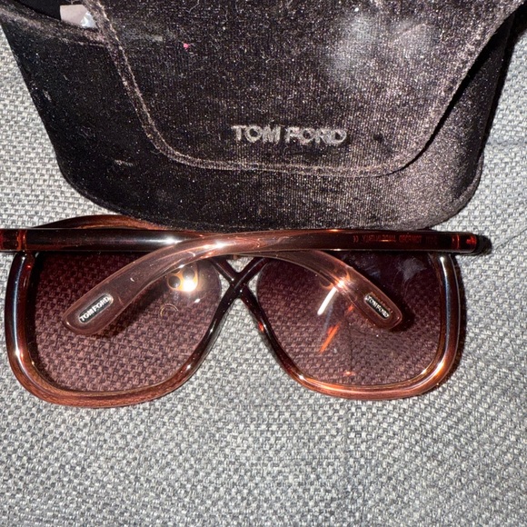 Authentic Tom Ford Whitney sunglasses - Picture 7 of 9